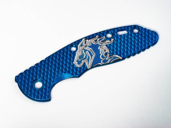 3.5&#8243; XM18 Titanium Scale-Milled Horse Head Logo-Textured-Stonewash Blue-Blue with silver outline Horse