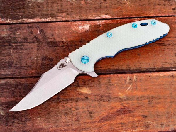 XM-18 3.5&#8243; Bowie-Containment Series-Working Finish-Battle Blue-Translucent G10