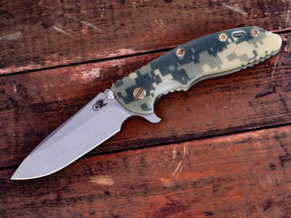 XM-18 3.5&#8243; Spearpoint-Containment Series-Working Finish-Battle Green-Digital Camo G10