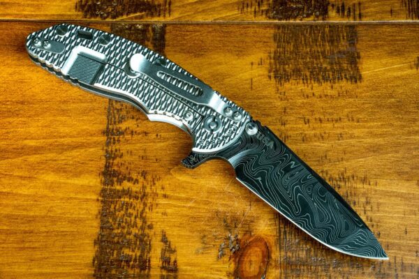 XM-18 3.5&#8243; Spanto-Textured Stonewash Lockside-Textured Titanium Stonewash Scale-Boomerang Damascus